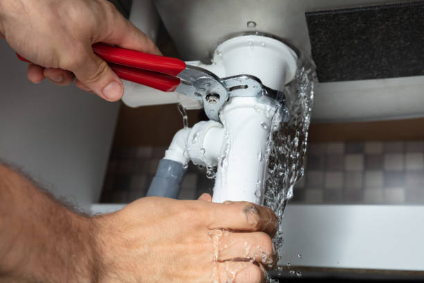 Best Emergency water damage restoration  in Bloomington, CA